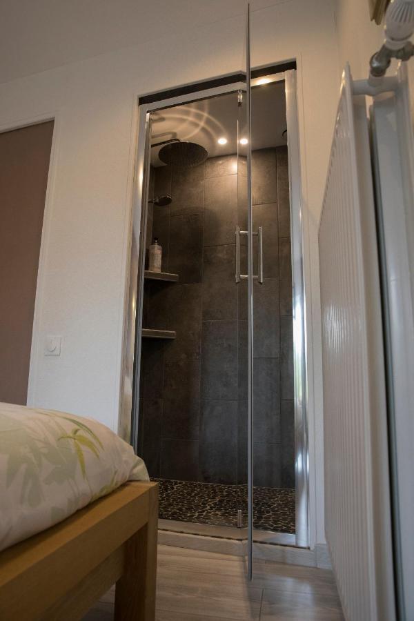 Agreable Logement Independant Avec Veranda Vienne  Exterior photo